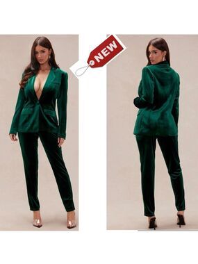 Fashion Nova Vienna hunter green velvet single breasted blazer pant suit set M